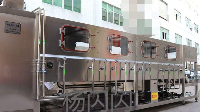 炒菜机应用成本解析：人工与设备投资对比**